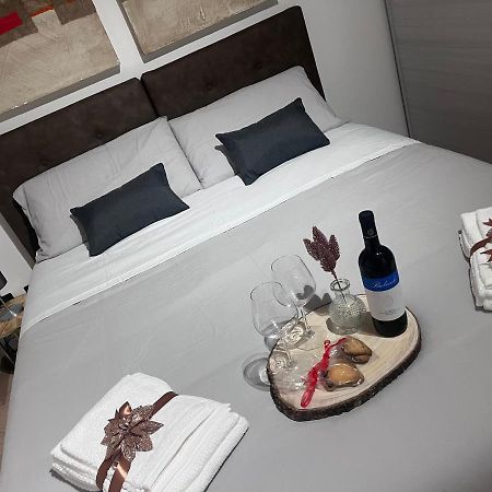 Theroom41 เลชเช ภายนอก รูปภาพ